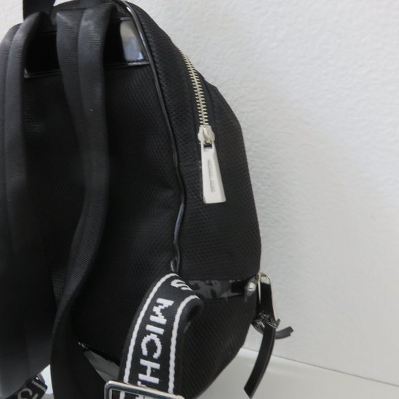 MICHAEL KORS - RHEA LEATHER BACKPACK WITH LOGO - BLACK/WHITE